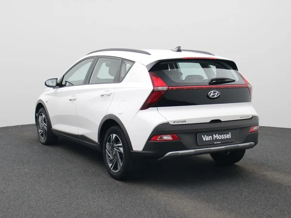 Hyundai Bayon (2023) — foto 12 van 37