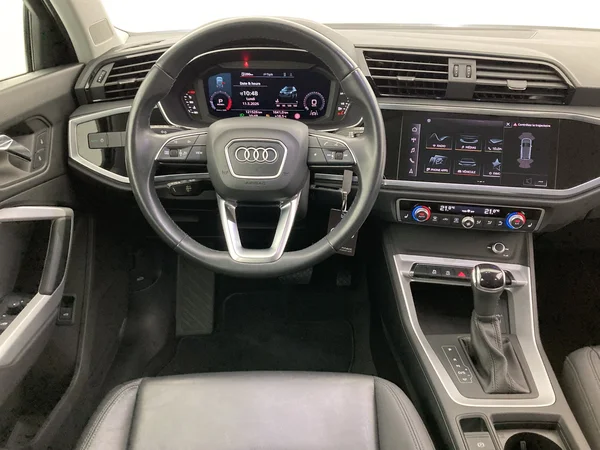 AUDI Q3 (2022) — foto 7 van 36