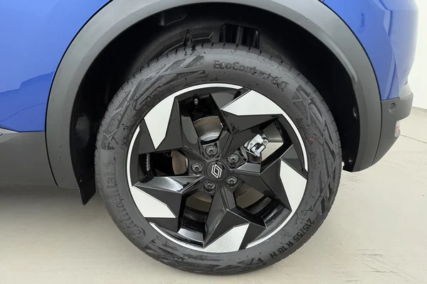 Renault Captur (2025) — foto 13 van 16