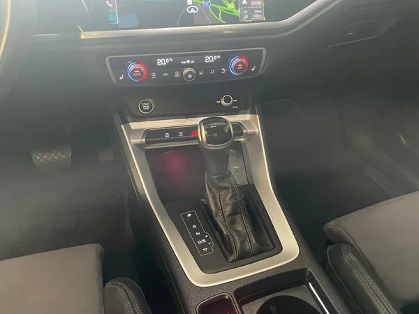 AUDI Q3 (2024) — foto 5 van 21