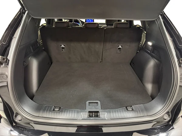Ford Kuga (2022) — foto 17 van 29