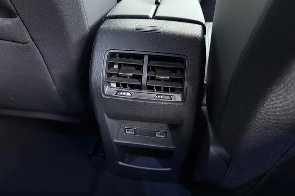 Peugeot 308 (2024) — foto 16 van 29