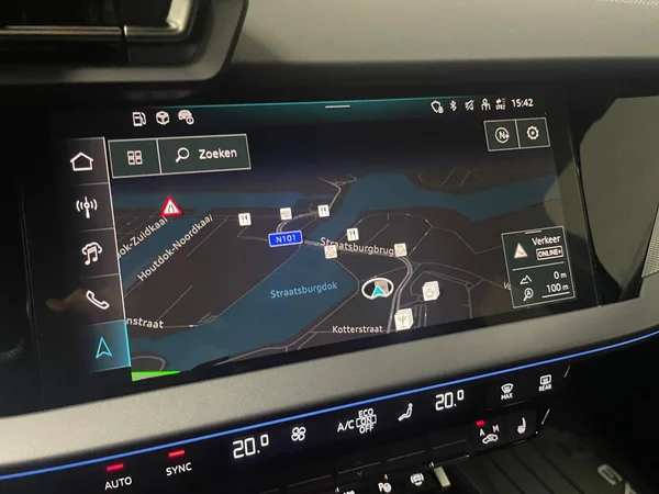 AUDI A3 Sedan (2025) — foto 14 van 15