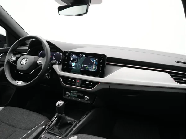 SKODA Kamiq (2024) — foto 27 van 31