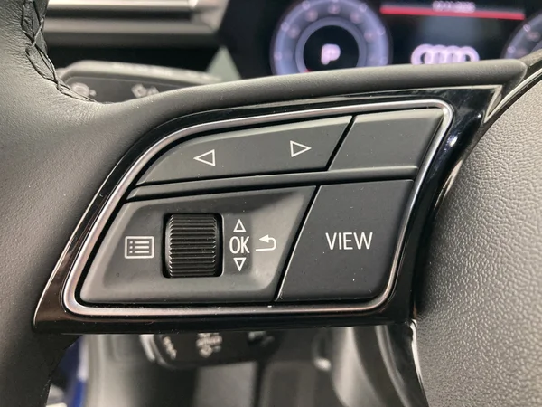 AUDI A3 Sportback (2024) — foto 15 van 36