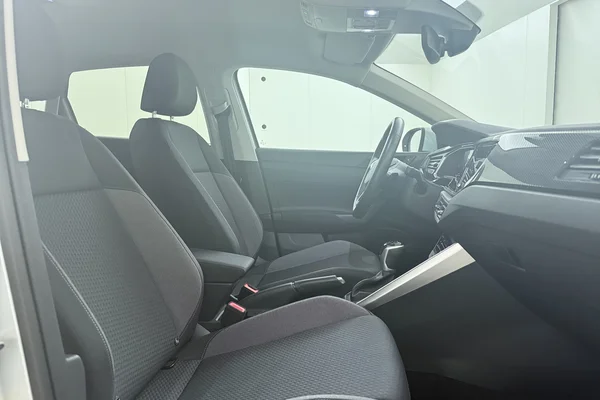 Volkswagen Taigo (2025) — foto 16 van 18