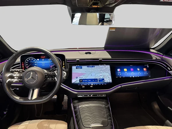 Mercedes-Benz E-Klasse (2024) — foto 5 van 22