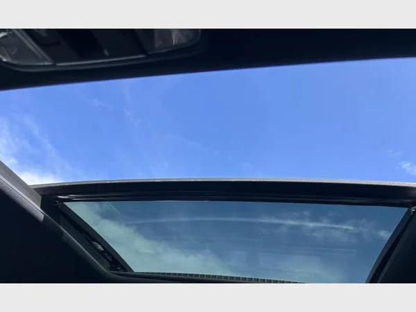 Kia XCEED (2024) — foto 21 van 33