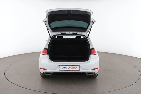 1113_ef2b5609-7c45-493b-bdb3-0ef439c086ed_2020-15.webp