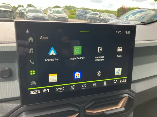 DACIA Bigster Hybrid (HEV) (2025) — foto 13 van 25