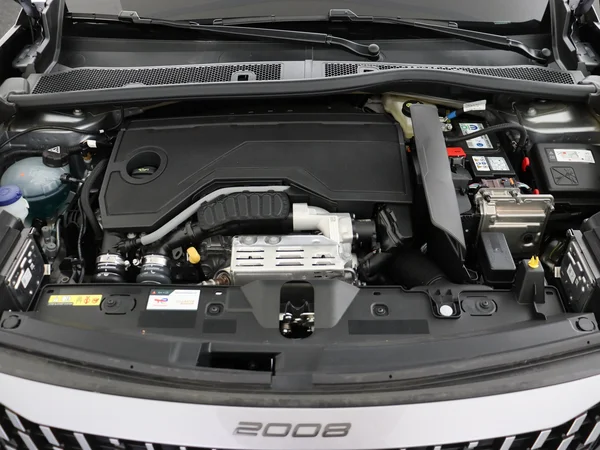 PEUGEOT 2008 (2025) — foto 6 van 27