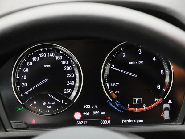 BMW X1 (2022) — foto 40 van 41