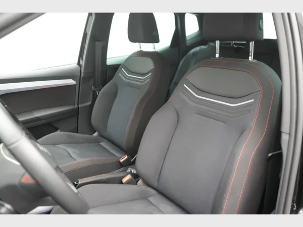 SEAT Arona (2025) — foto 16 van 24