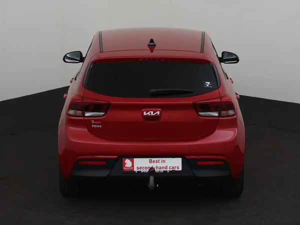 KIA Rio (2022) — foto 23 van 26