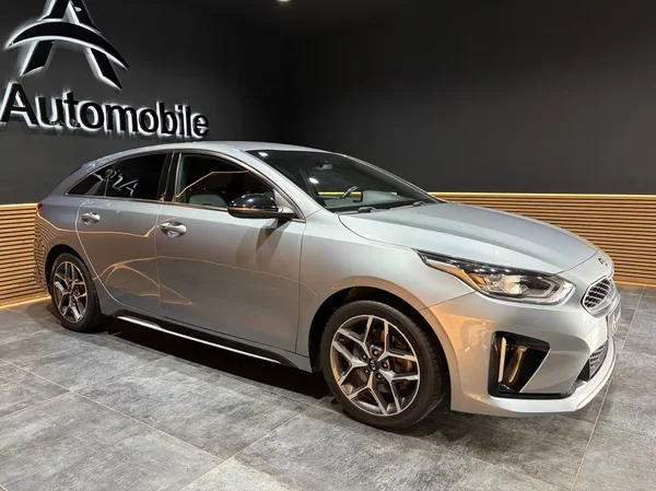 Kia Proceed (2020) — foto 15 van 26