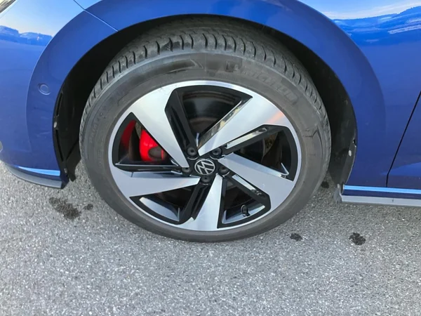 VOLKSWAGEN Polo GTI (2023) — foto 9 van 25
