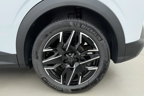 Peugeot 3008 (2025) — foto 16 van 19