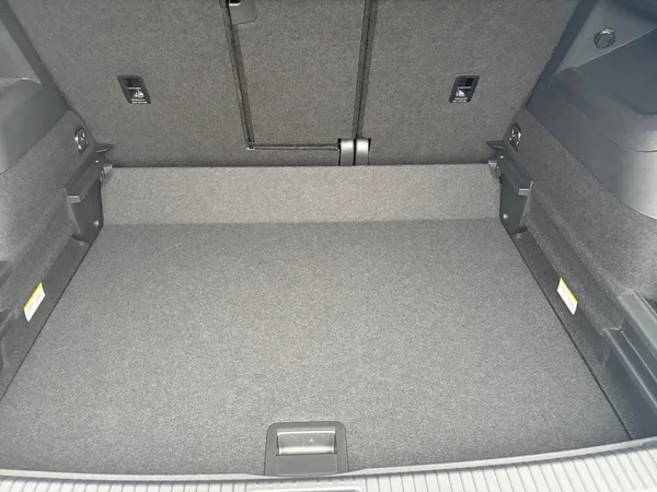 VOLKSWAGEN Tiguan (2026) — foto 14 van 24