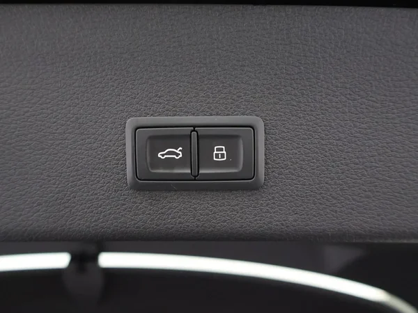 Audi e-tron (2021) — foto 15 van 29