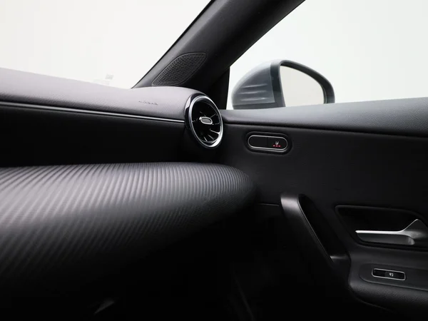 Mercedes-Benz CLA (2022) — foto 19 van 40