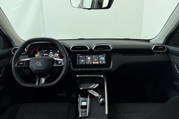 MG ZS Hybrid+ (HEV) (2026) — foto 16 van 16