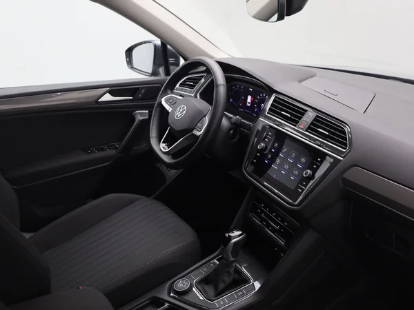 VOLKSWAGEN Tiguan Allspace (2024) — foto 13 van 19