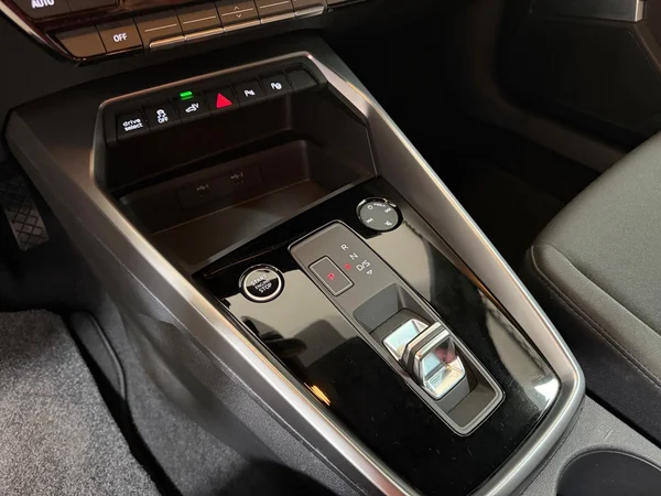 1116_8249_2024-16.webp