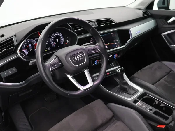 Audi Q3 (2019) — foto 28 van 31