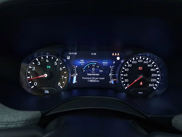 Jeep Compass (2021) — foto 4 van 27