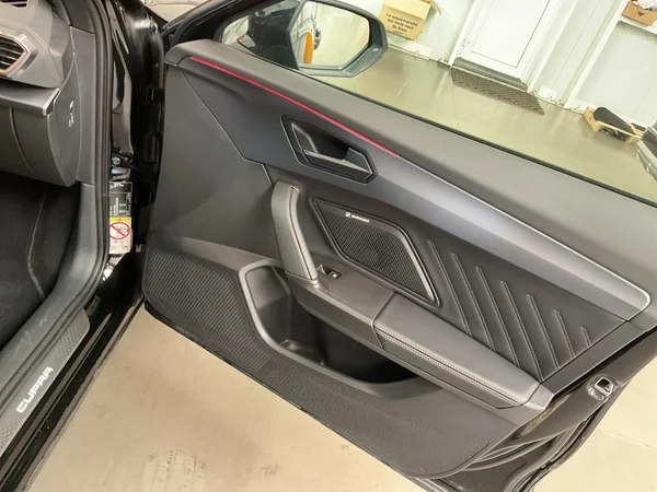CUPRA Formentor (2024) — foto 9 van 24
