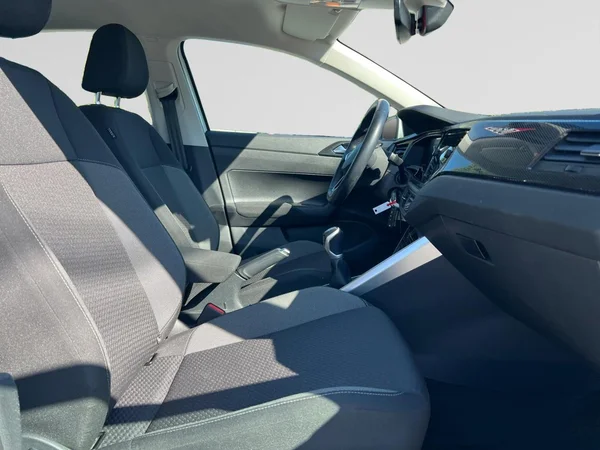 VOLKSWAGEN Polo (2024) — foto 14 van 18