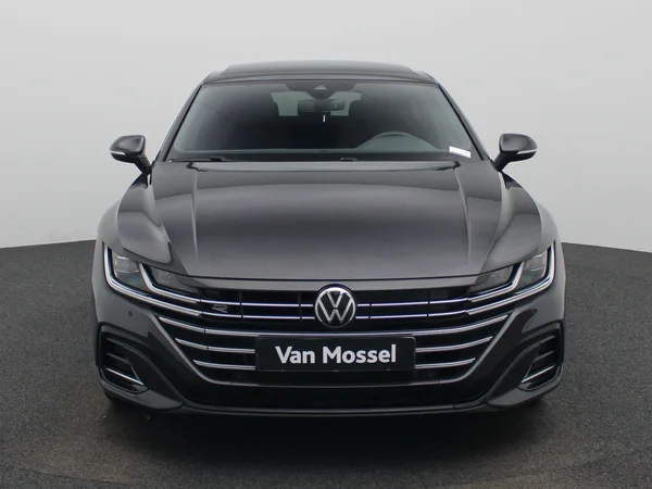 Volkswagen Arteon (2023) — foto 23 van 49