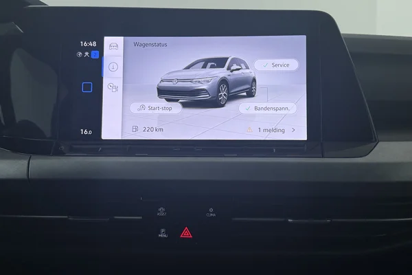 Volkswagen Golf VIII (2024) — foto 3 van 18