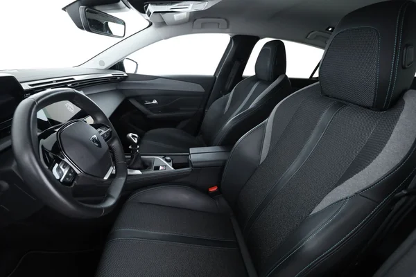 Peugeot 308 (2023) — foto 16 van 16