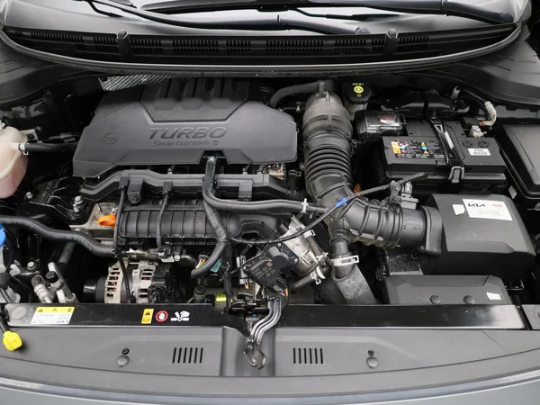 Kia Rio (2023) — foto 21 van 37