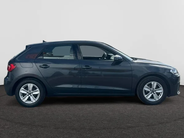 AUDI A1 Sportback (2023) — foto 21 van 24