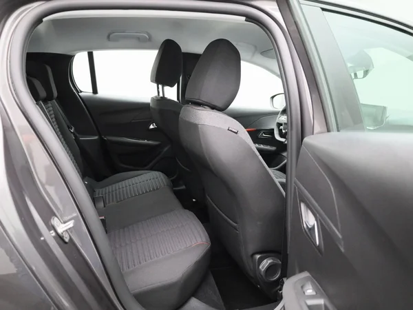 Peugeot 208 (2023) — foto 26 van 36