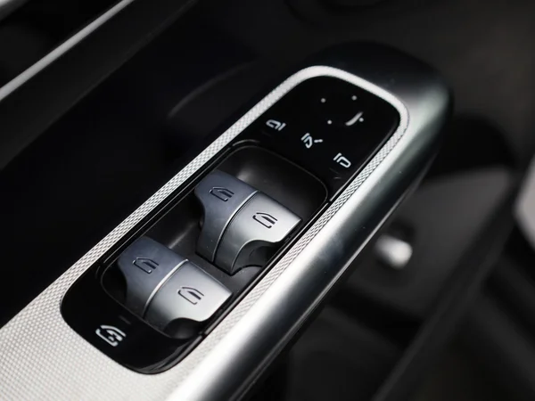 Mercedes-Benz GLC (2025) — foto 30 van 53