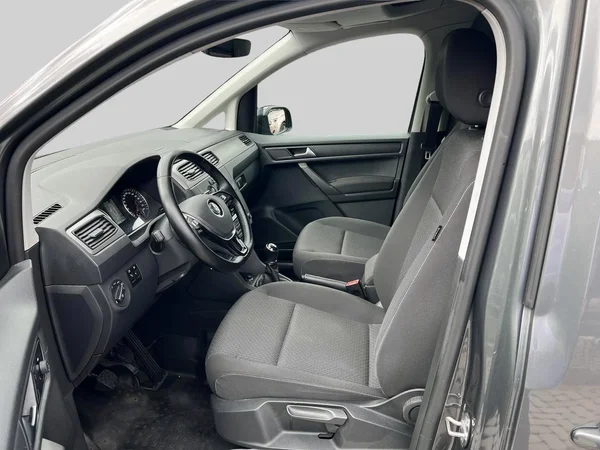 Volkswagen Caddy (2017) — foto 20 van 21