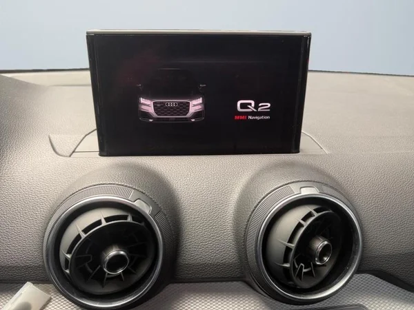 AUDI Q2 Dsl (2020) — foto 9 van 30