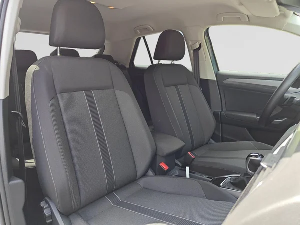 VOLKSWAGEN T-Roc (2025) — foto 16 van 17