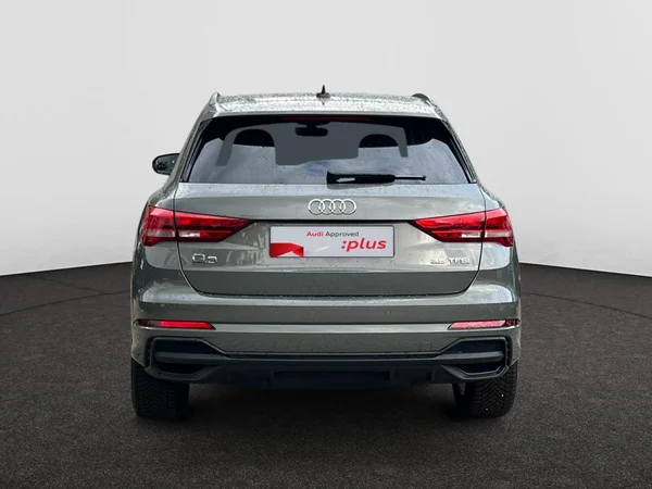AUDI Q3 (2025) — foto 2 van 24