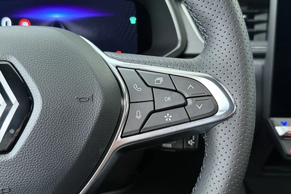 Renault Captur (2025) — foto 6 van 18