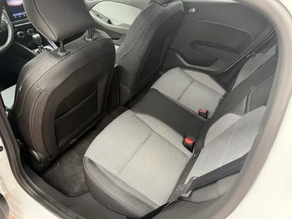 Renault Clio (2025) — foto 14 van 15