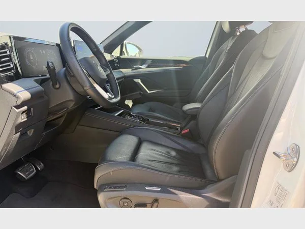 Volkswagen Tiguan (2024) — foto 5 van 26