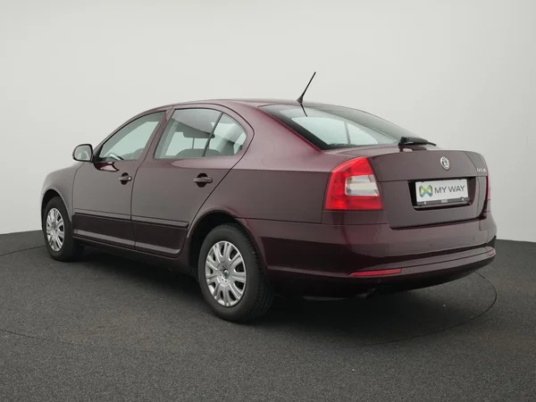 SKODA Octavia (2012) — foto 14 van 19