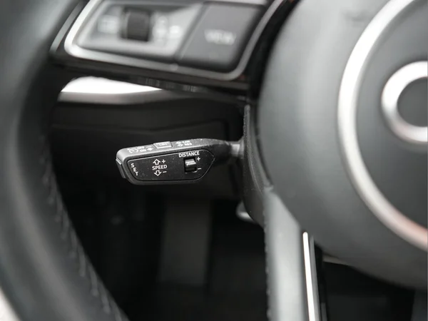 AUDI A3 Sportback PHEV (2024) — foto 11 van 30