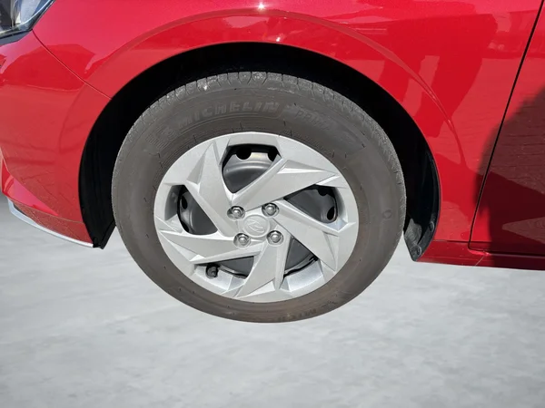 Hyundai i20 (2024) — foto 3 van 21
