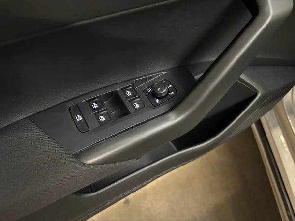 VOLKSWAGEN Taigo (2024) — foto 7 van 20