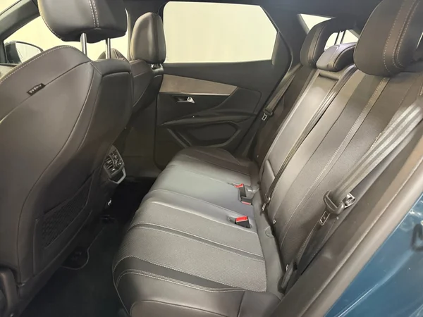 Peugeot 3008 (2022) — foto 19 van 30